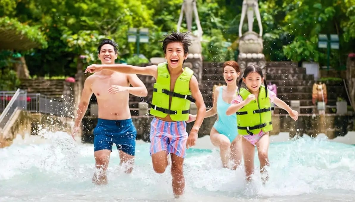 Adventure Cove Waterpark Singapore, Singapore image 4