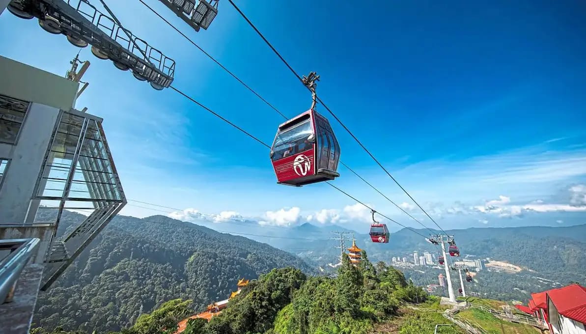 Genting Highlands Premium Outlets Cable Car Kuala Lumpur, Malaysia image 4