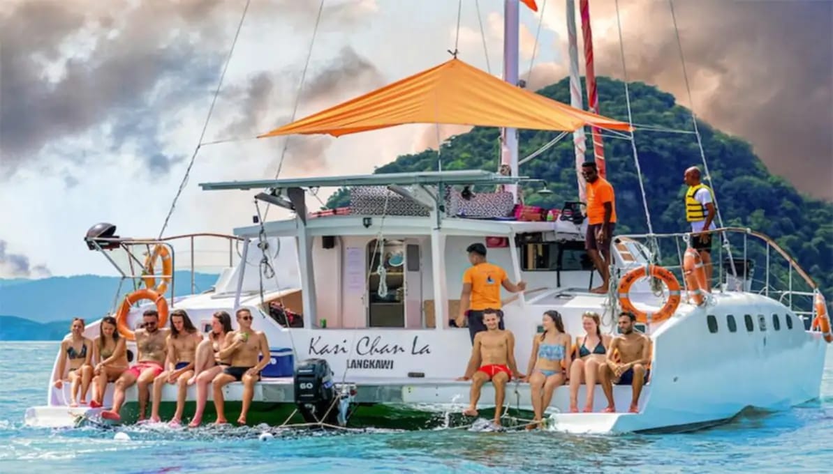 Langkawi Premium Sunset Dinner Cruise Langkawi, Malaysia image 2